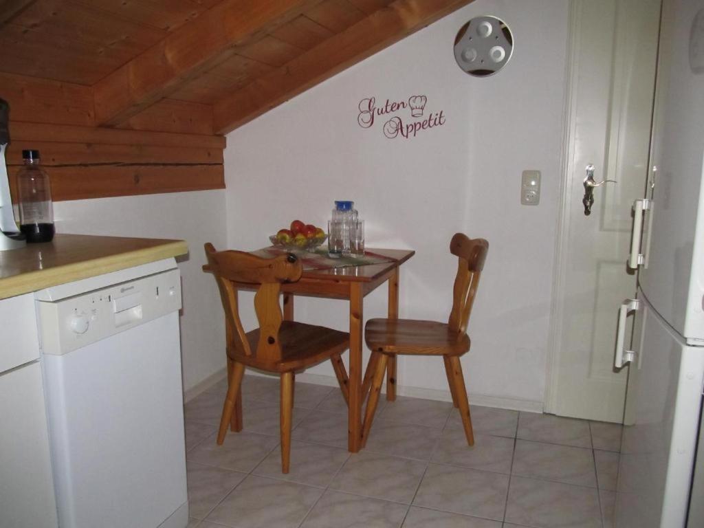 Ferienwohnung Bei Mutti Rottau Экстерьер фото